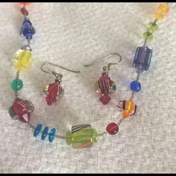 Handmade Beaded necklace, earrings and bracelet set - multi color jewelry - Picture 2 of 3